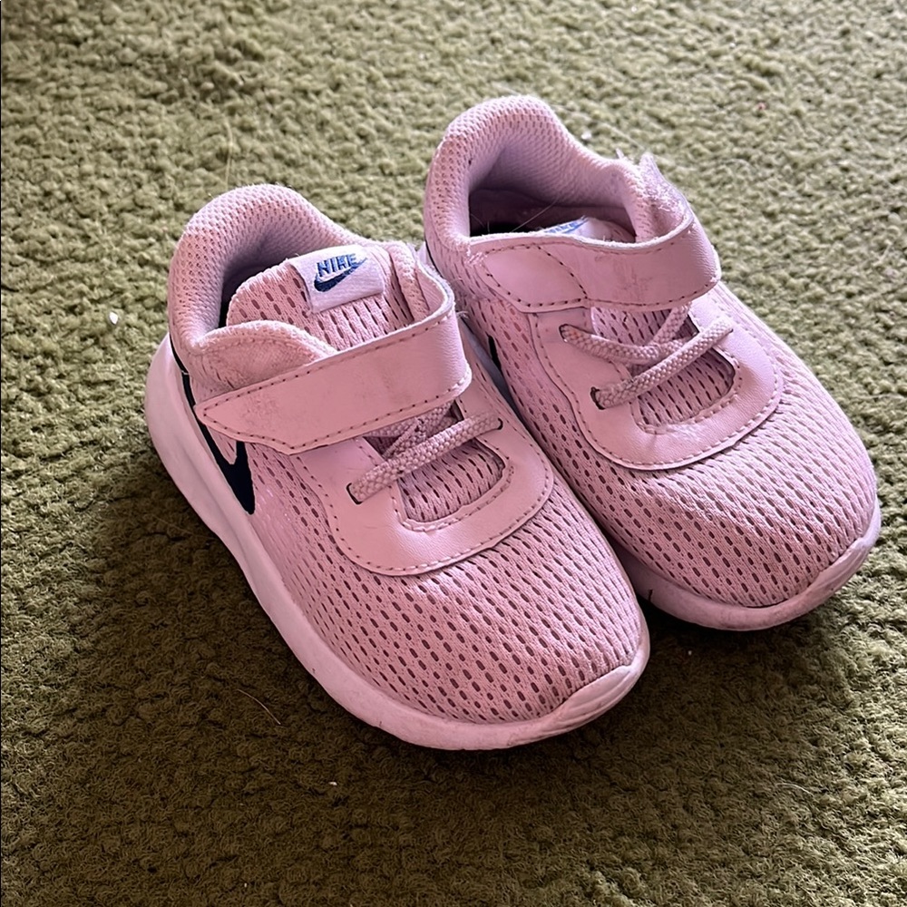 Nike Kids Pink Sneakers